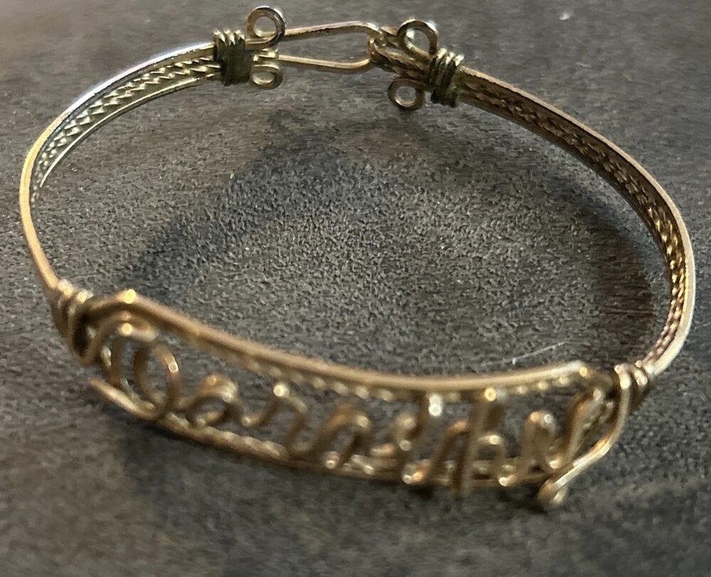 Vintage Child’s Gold Metal Name Bracelet Dorothy Small